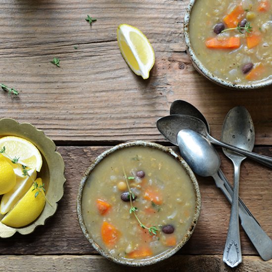 Slow Cooker Mixed Bean Soup