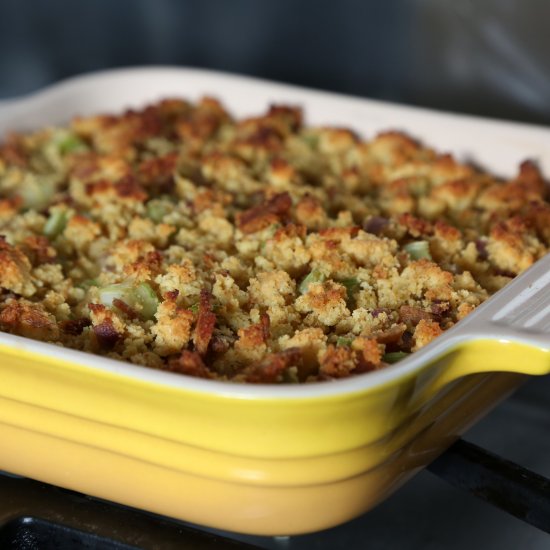 Cornbread and Bacon Dressing