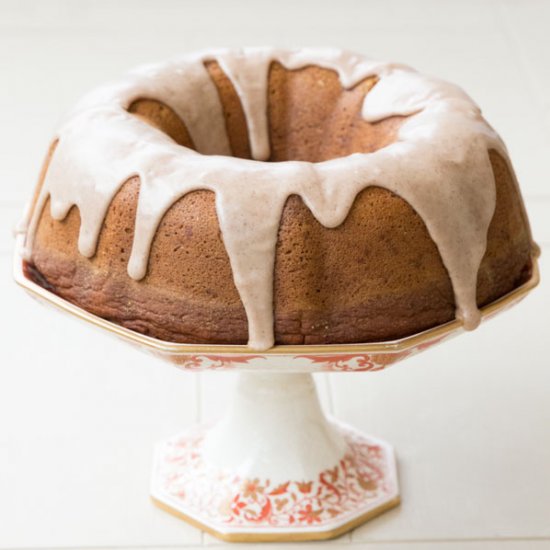 Vegan Pumpkin Spice Bundt Cake