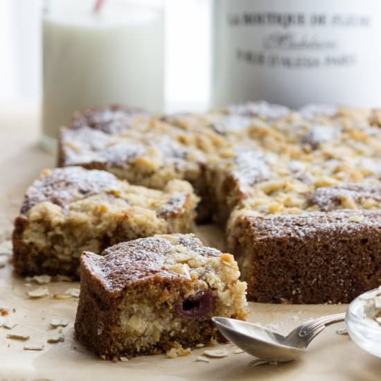 Cherry Cake with Crumbles