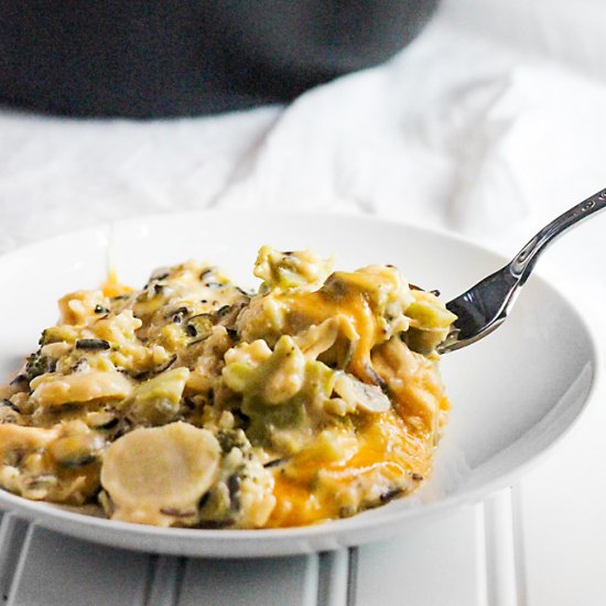 One Pot Cheesy Chicken and Broccoli