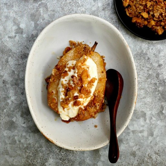 Pear Yogurt Streusel