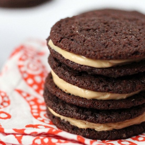 Cocoa Cookie Butter Sandwich Cookie