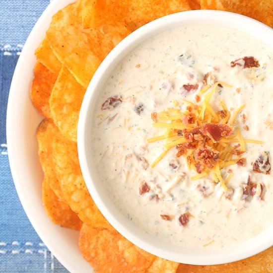 Cheesy Bacon Ranch Dip