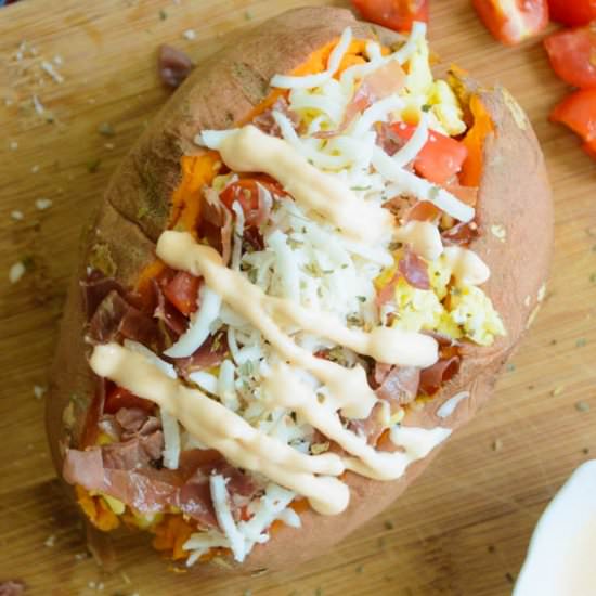 Breakfast Stuffed Sweet Potatoes