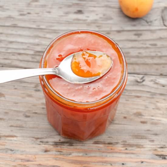 Apricot Jam without Pectin