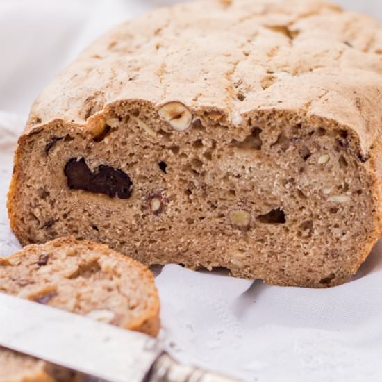 Bread with Dried Fruits