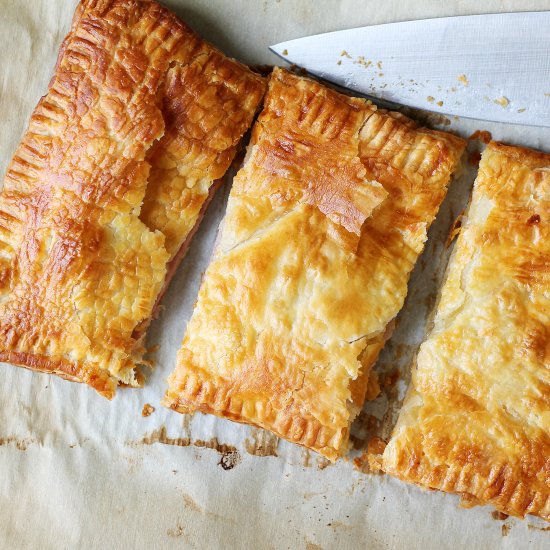 Puff Pastry with Ham and Gruyère