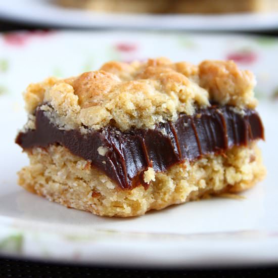 oatmeal fudge bars