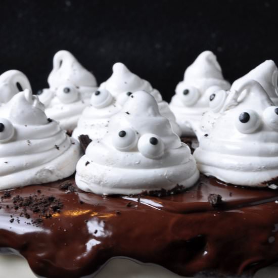 Halloween Ghost Cake