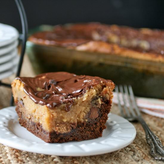 Chocolate Peanut Butter Gooey Cake