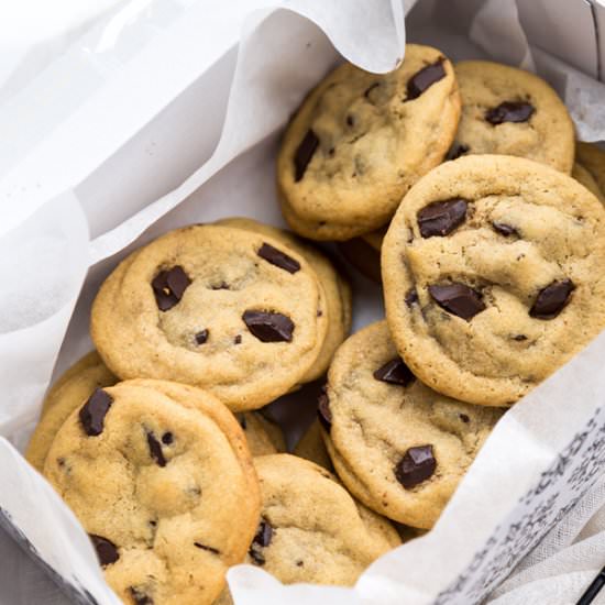 Soft & Chewy Chocolate Chunk Cookie