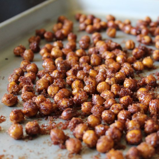 Toasted Cinnamon Pumpkin Chickpeas