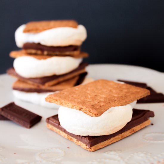 3 Ways to Make S’mores Indoors