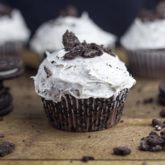 Cookies & Cream Frosting