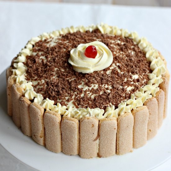 Tiramisu Cake