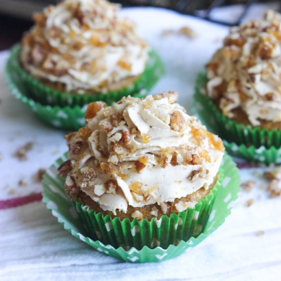 Pumpkin Cupcakes with Pecan Praline