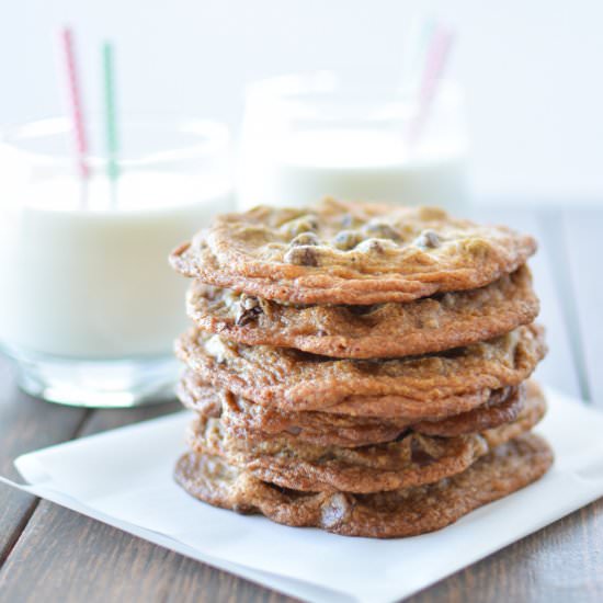 Crispy Chocolate Chip Cookies