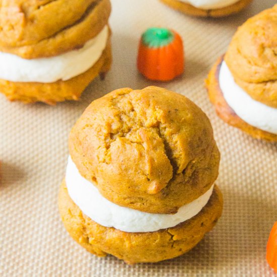 Pumpkin Whoopie Pies