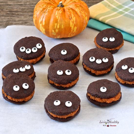 Whoopie Pies with Pumpkin Filling