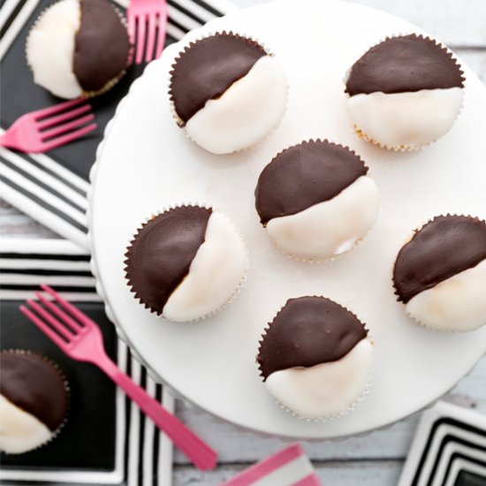 Black & White Cupcakes