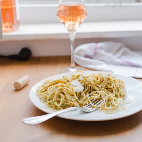 Herbed Garlic Butter Pasta