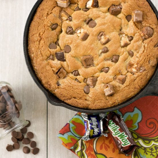 Halloween Candy Skillet Cookie