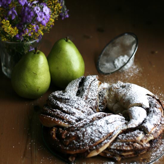 Braided Pear Nutella Bread