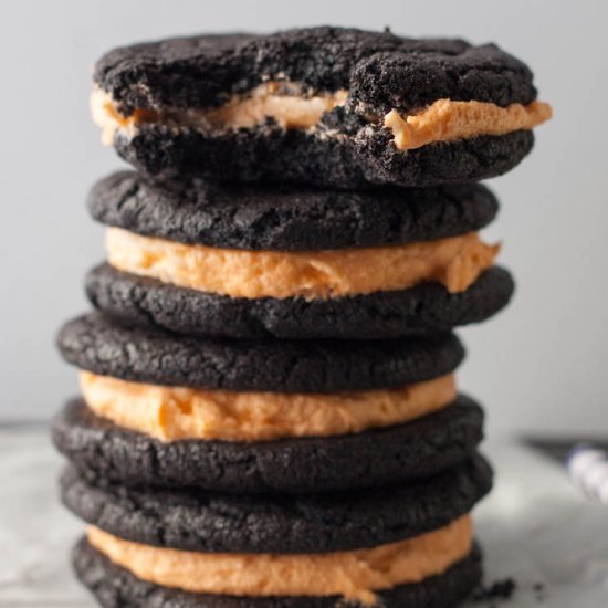 Homemade Halloween Oreos