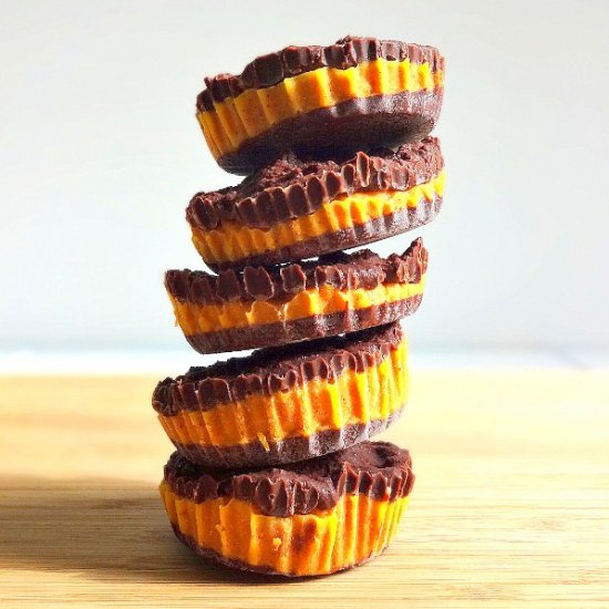 Chocolate Pumpkin Cups