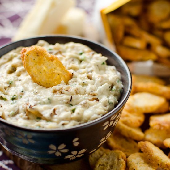 White Cheddar & Onion Dip