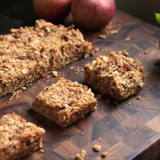 Apple Streusel Oatmeal Bars