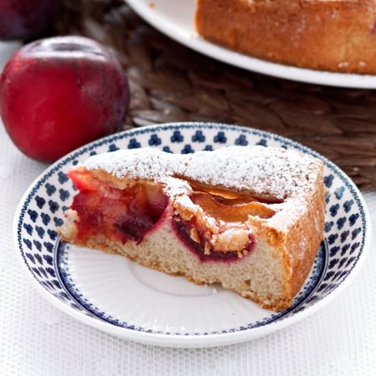 Cinnamon Plum Cake