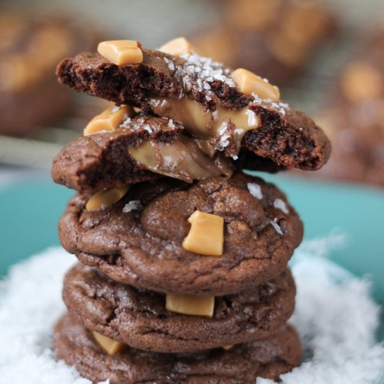 Salted Caramel Stuffed Choco Cookie