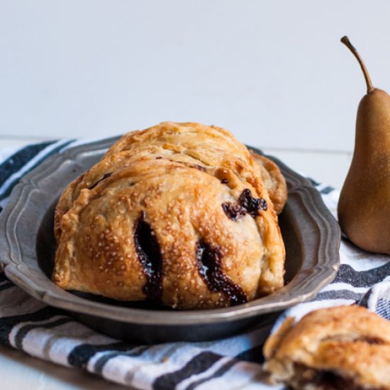 Pear and Choc Hazelnut Hand Pie