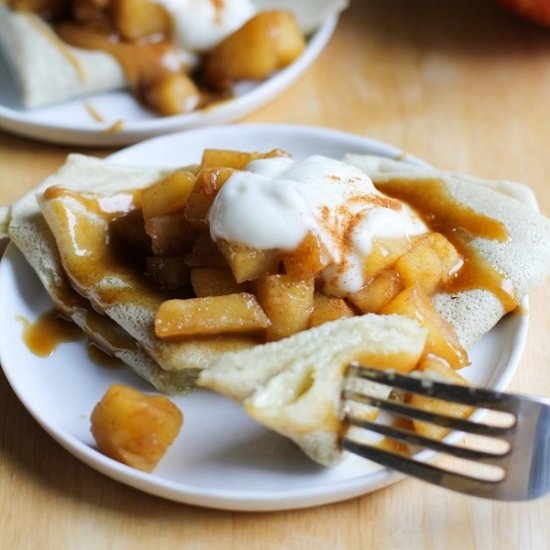 Crepes with Apples and Caramel