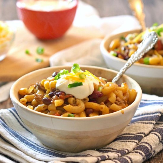 Loaded Chili Macaroni and Cheese