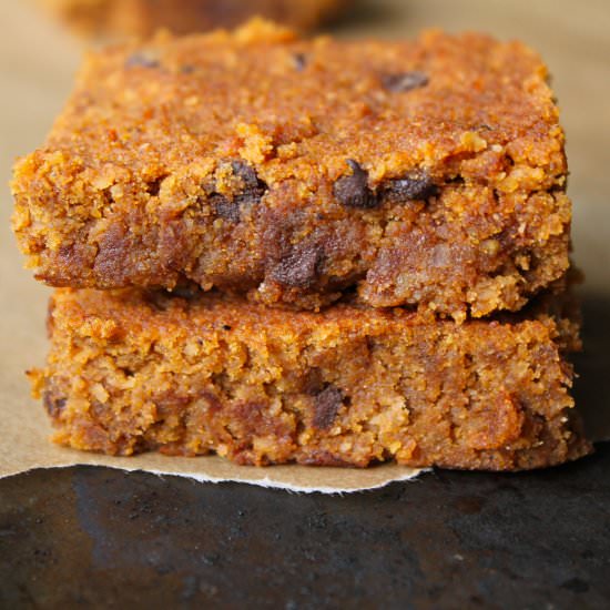 Pumpkin Chocolate Chip Blondies