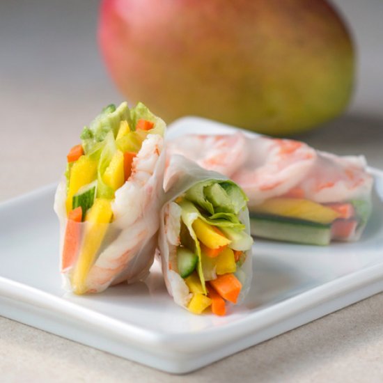 Mango shrimp summer rolls