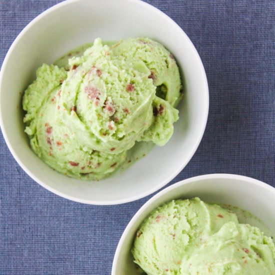 Pistachio and nougat ice cream