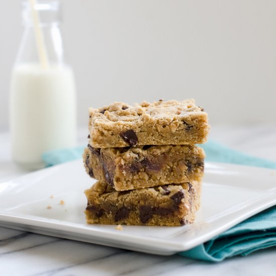 Chocolate Chip Peanut Butter Bars