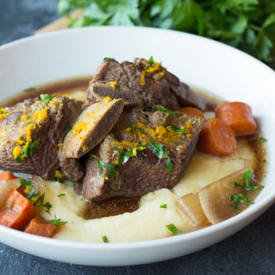 Slow Cooker Beer-Braised Sort Ribs