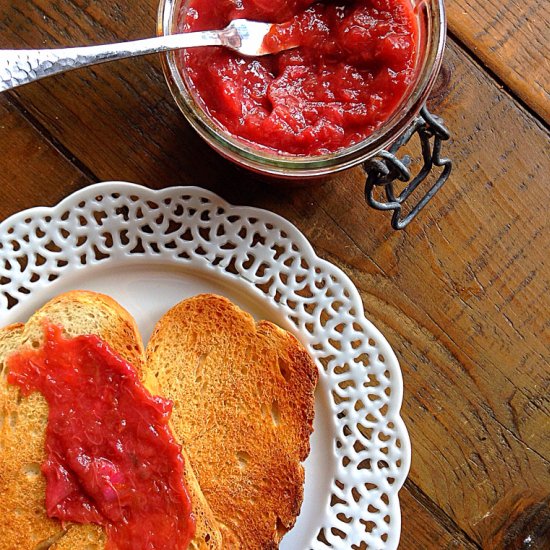 Rhubarb and Grapefruit Beer Jelly