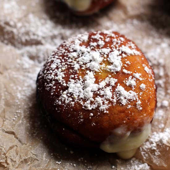 Maple Pumpkin Doughnuts