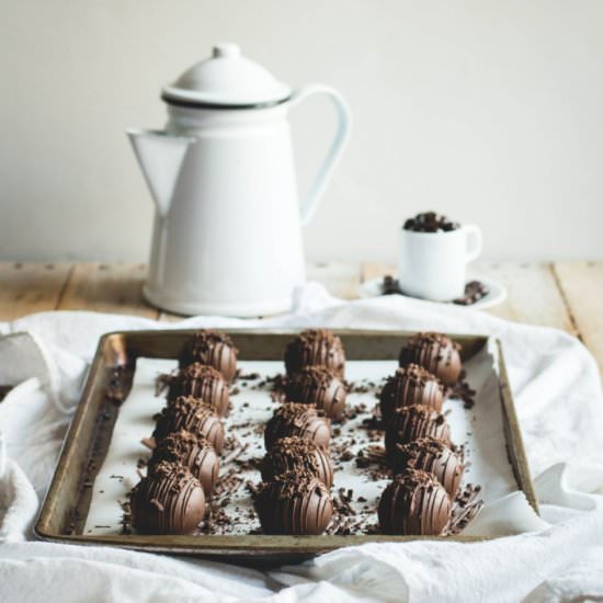 Kahlua-Spiked Mocha Cake Balls