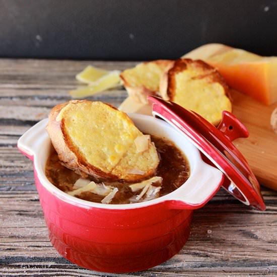 French Onion Soup with Baguette