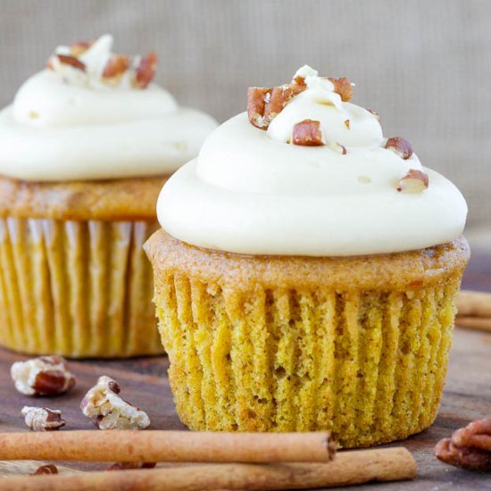 Toasted Pecan Pumpkin Cupcake