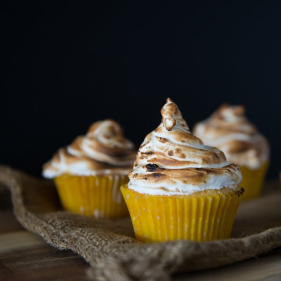 Lemon Meringue Cupcakes