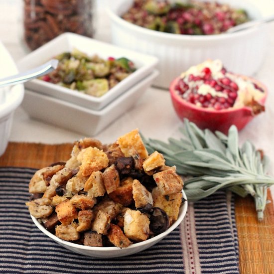 Mushroom-Leek Cornbread Stuffing