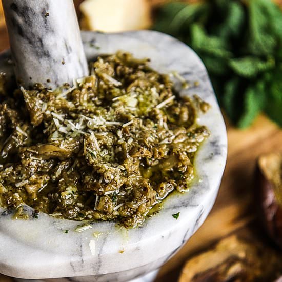 Vegetarian eggplant pesto